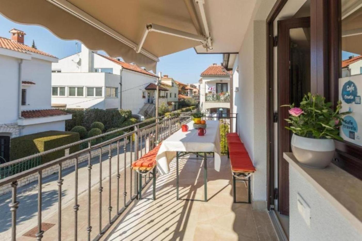 Apartment Alex Deluxe On Porec
